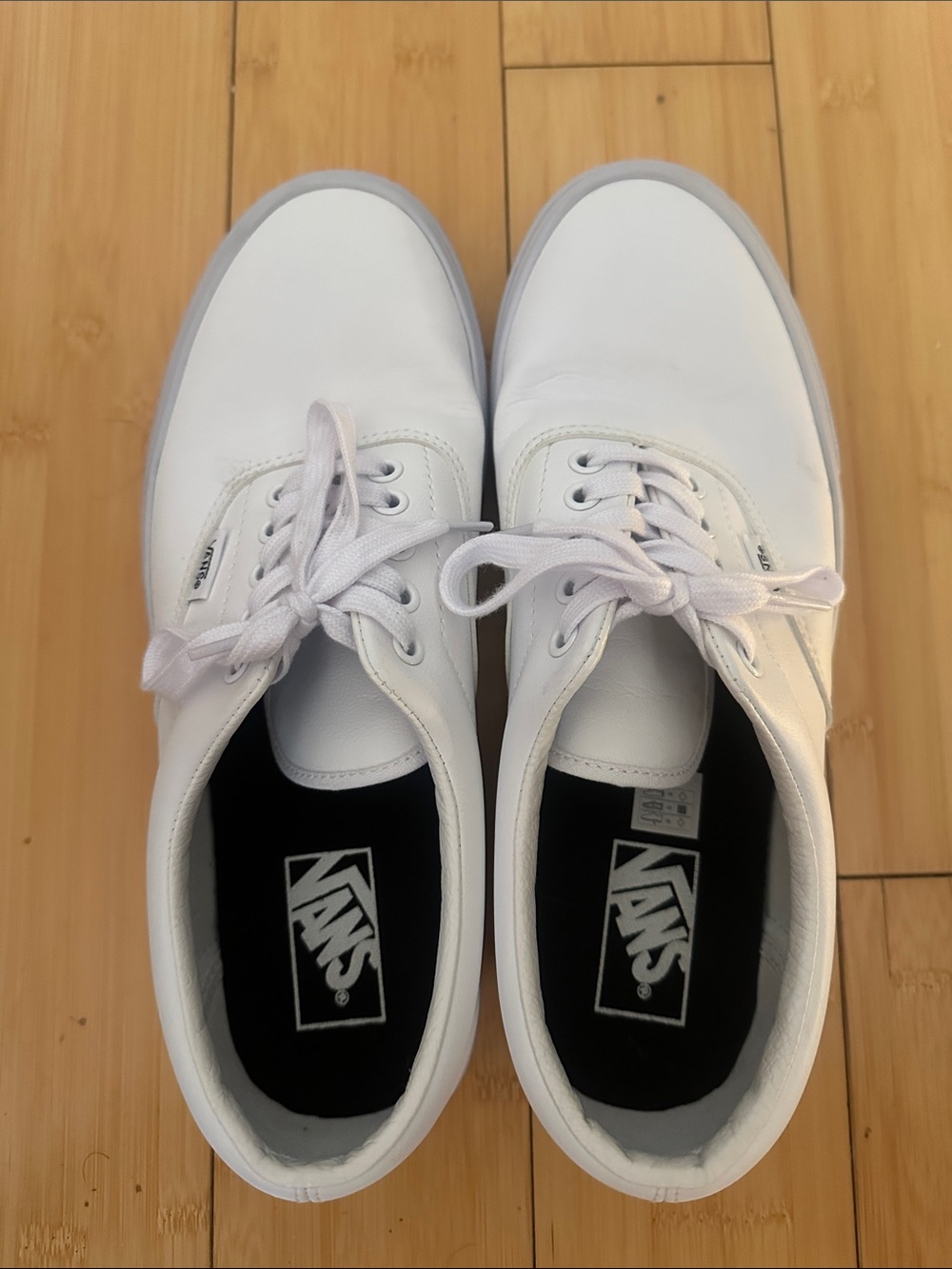 Vans Era Classic Tumble Shoe - Low-Top Sneakers — Men's Lace-Up